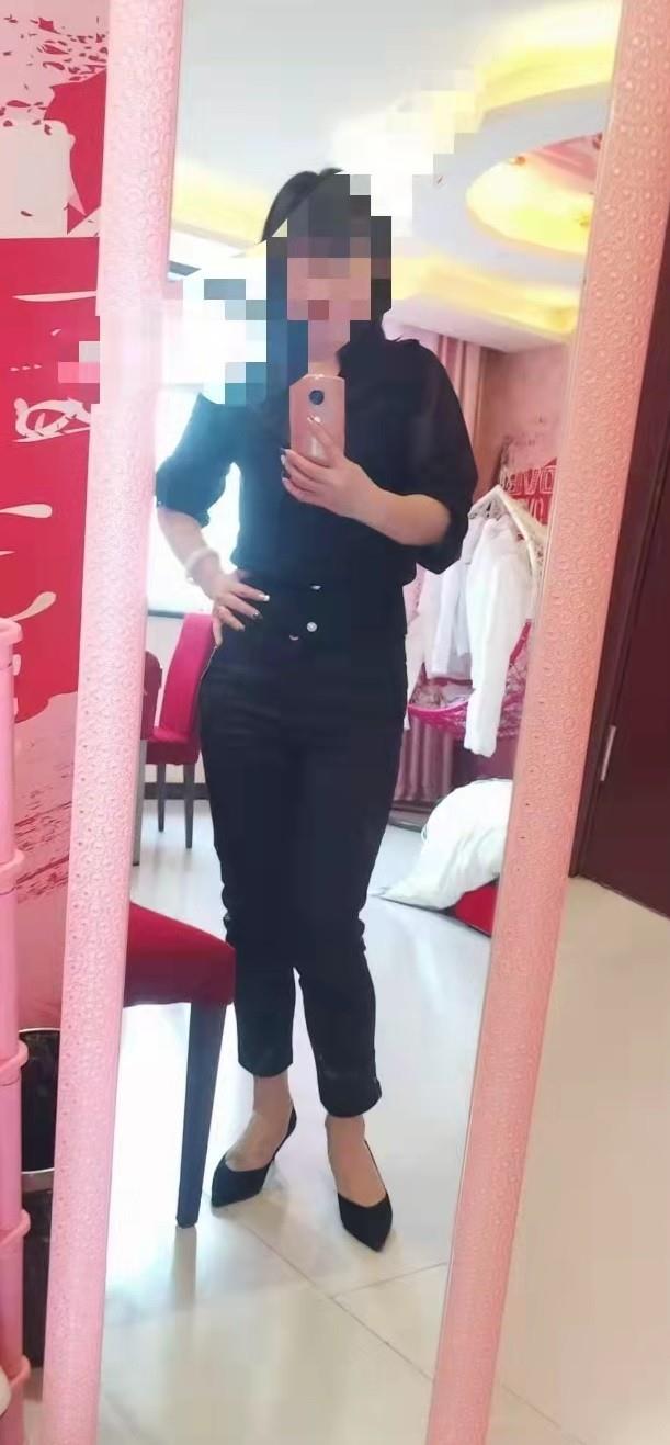 东北温柔姐姐，身材极好的熟女姐姐 第2张
