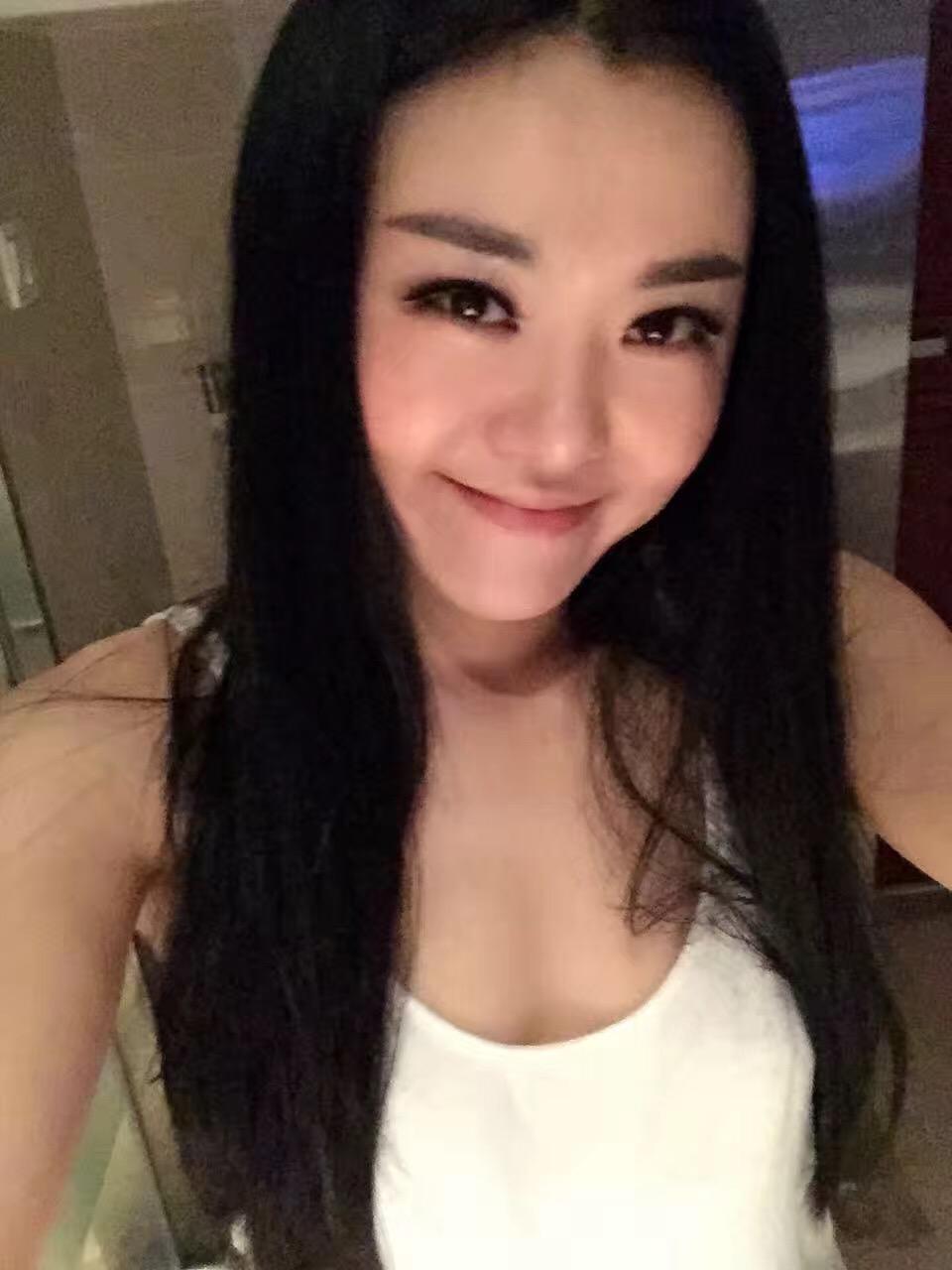 古墩路年轻嫩妹子 第1张