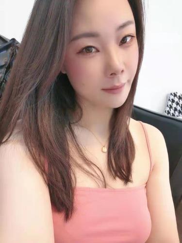 北郊很有韵味的女子 第2张